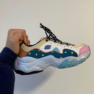 Sketchers D-Lites 3.0 Planet BT21 Limited Edition